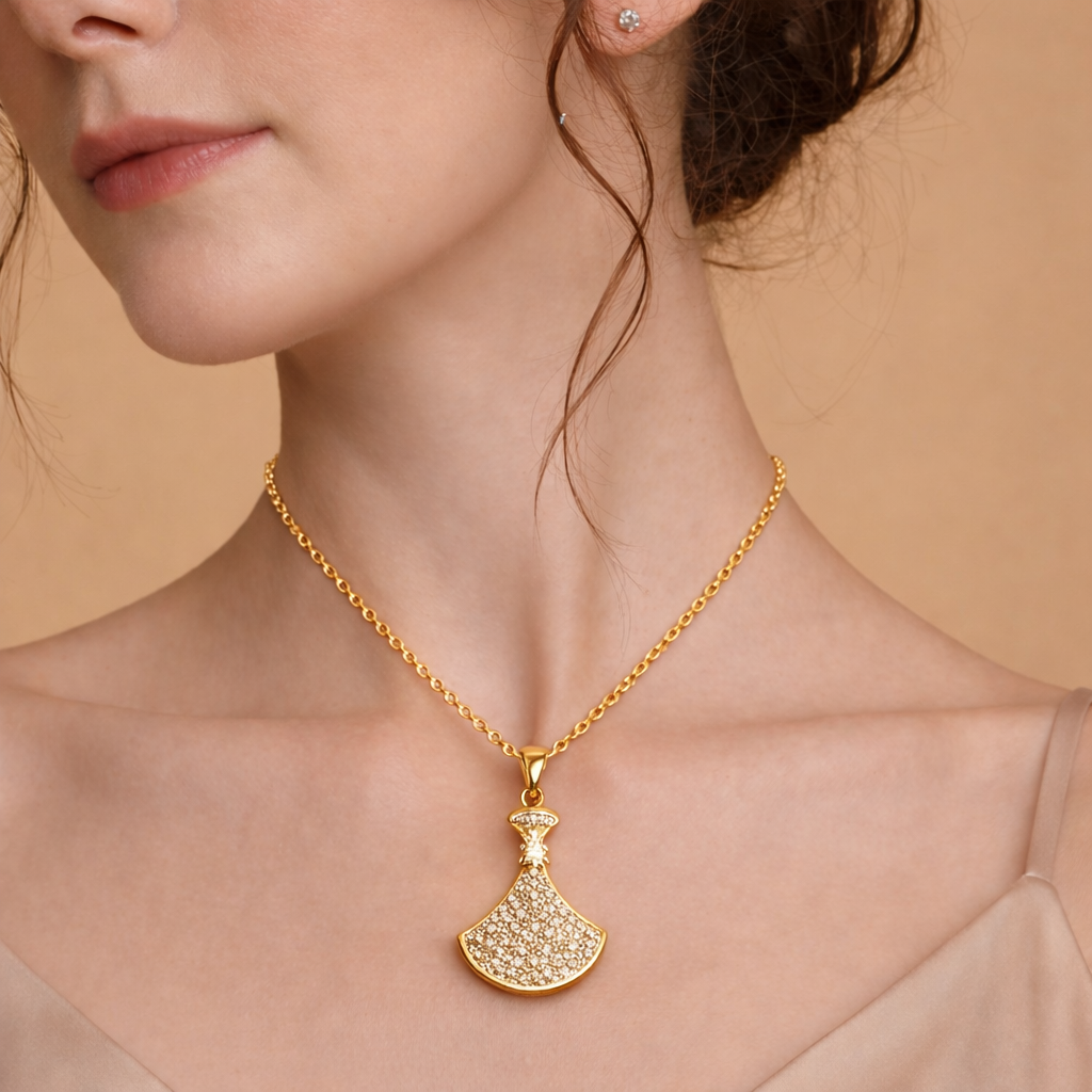 Royal Diva Pendant