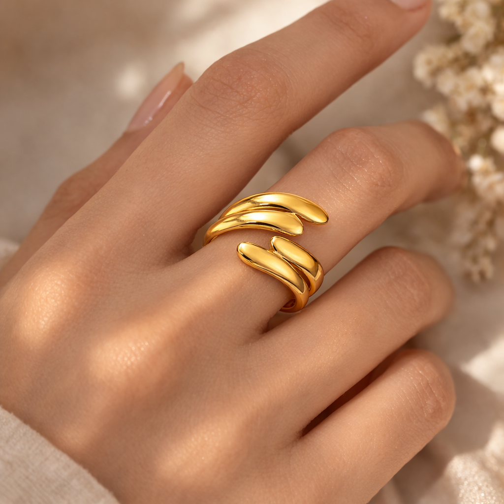 Nova Wrap Ring